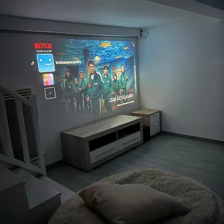 Triplex مينتون